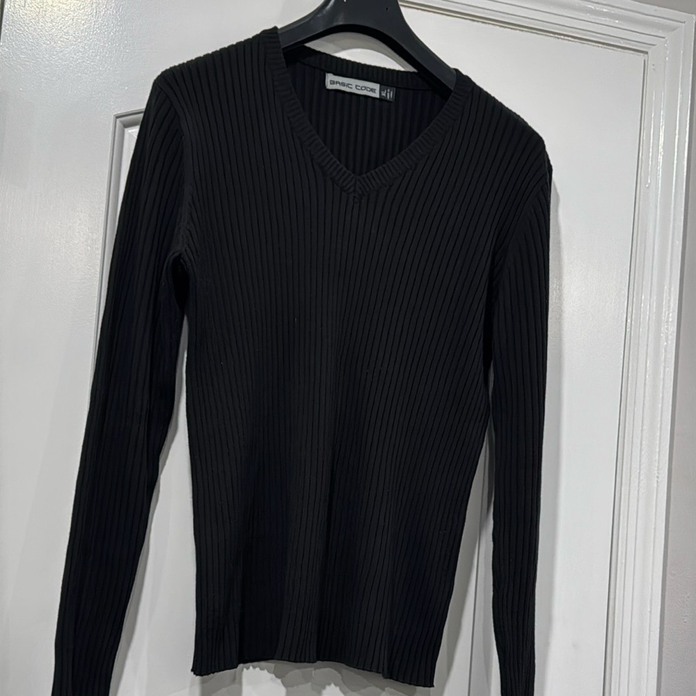 Basic Code Black V-Neck Ribbed Sweater Size Men’s XL